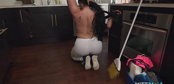  Maid is super thick and wants more money